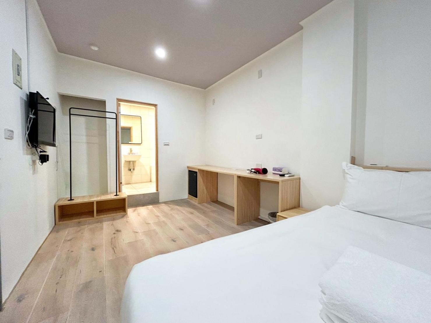 Yan Bin Hotel 台南 エクステリア 写真